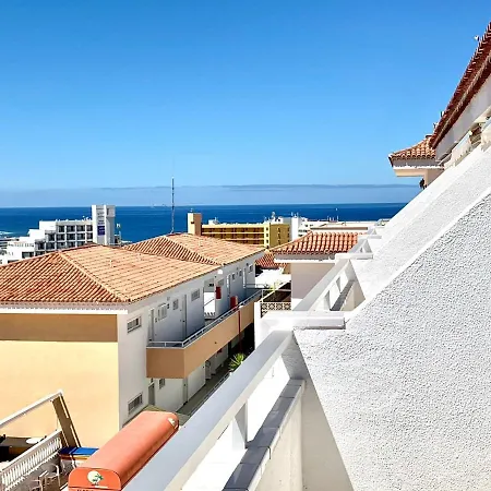 アパート Studio Well Connected Ocean,freewifi,pool,beach At Playa De Las Americas In Tenerife Sur *