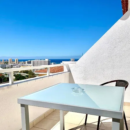 Studio Well Connected Ocean,freewifi,pool,beach At Playa De Las Americas In Tenerife Sur * アデヘ
