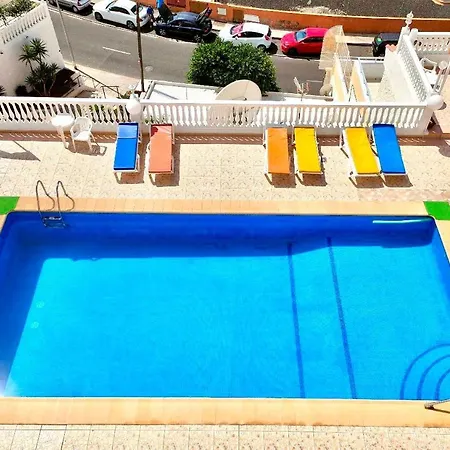 Studio Well Connected Ocean,freewifi,pool,beach At Playa De Las Americas In Tenerife Sur アパート