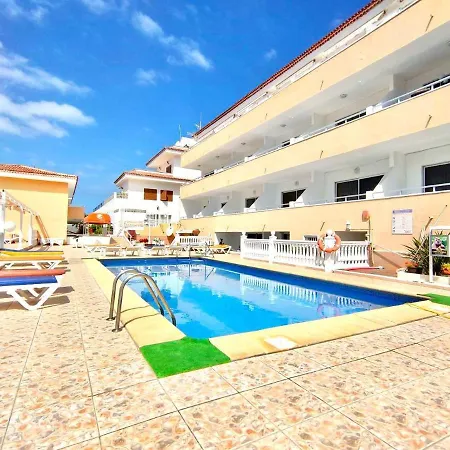 Studio Well Connected Ocean,freewifi,pool,beach At Playa De Las Americas In Tenerife Sur アパート *