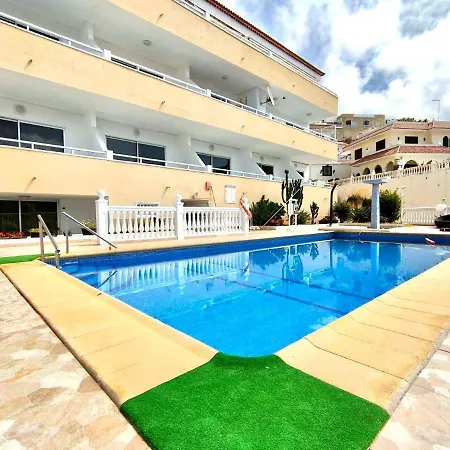 Studio Well Connected Ocean,freewifi,pool,beach At Playa De Las Americas In Tenerife Sur *