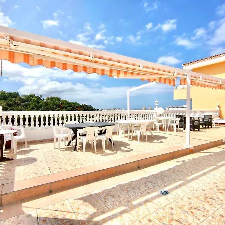 Studio Well Connected Ocean,freewifi,pool,beach At Playa De Las Americas In Tenerife Sur アパート *