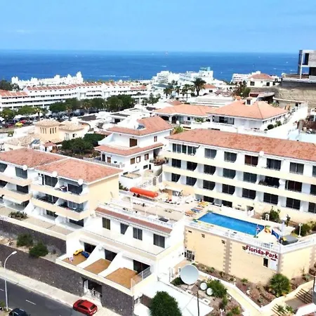 Studio Well Connected Ocean,freewifi,pool,beach At Playa De Las Americas In Tenerife Sur * アデヘ