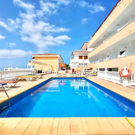 Studio Well Connected Ocean,freewifi,pool,beach At Playa De Las Americas In Tenerife Sur アパート